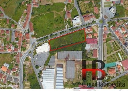 Land for sale in São João da Madeira, Portugal — €698,000