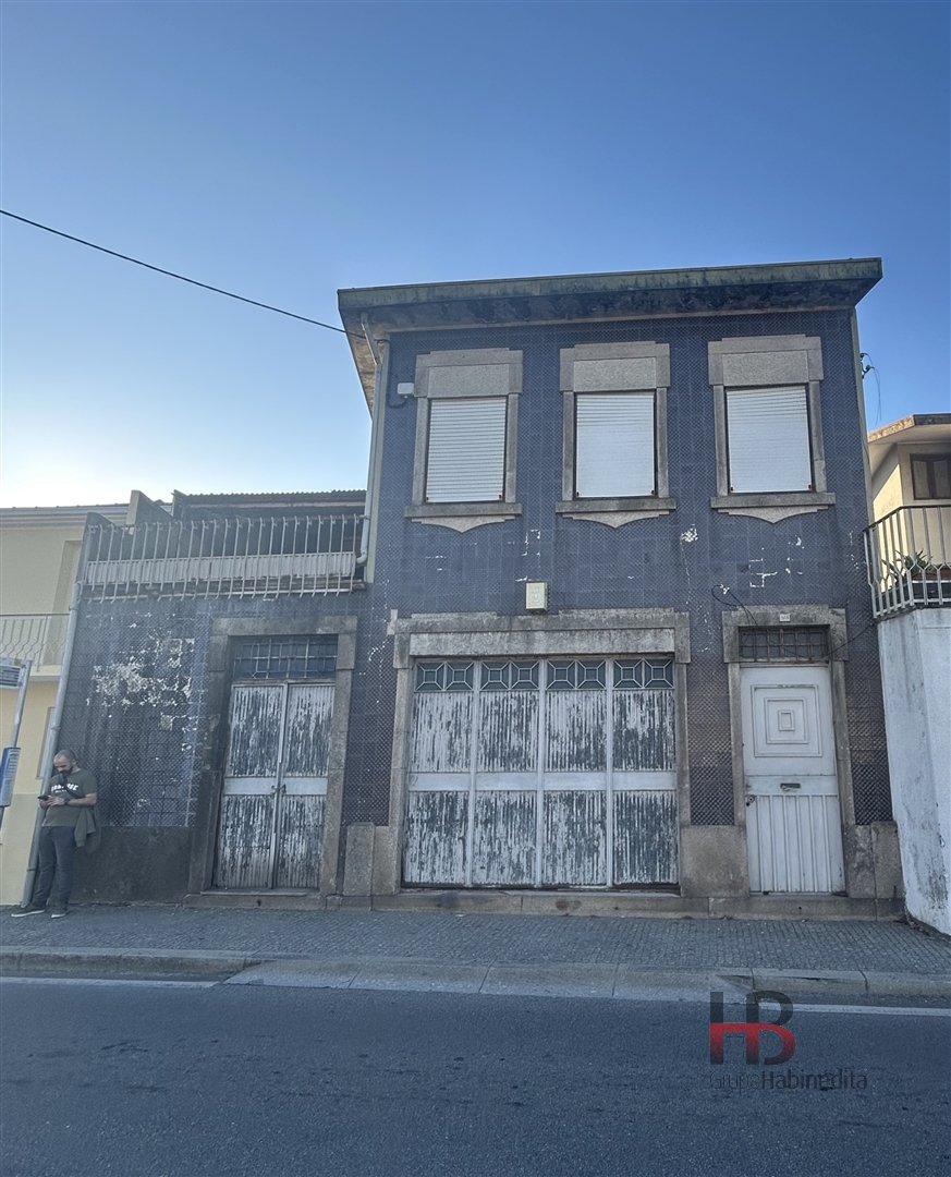 Edificio 4 habitaciones