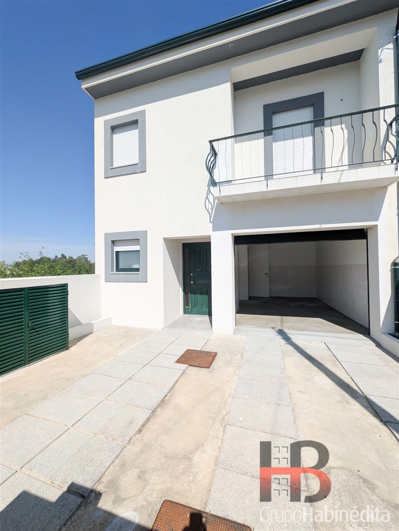 Semi-detached house T3