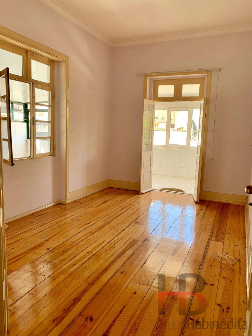 Zweifamilienhaus 4 Schlafzimmer